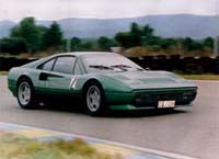 Ferrari 328 GTB von Jens Bernecker, Bauj. 1987, 302 PS, wird in Clubrennen eingesetzt. Interessant: genderte bersetzung im Zwischengetriebe.